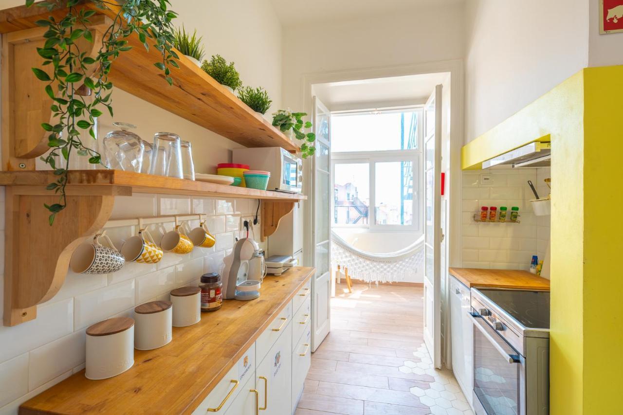 Wanderful Home - Travel Themed Apartment Lisboa Dış mekan fotoğraf