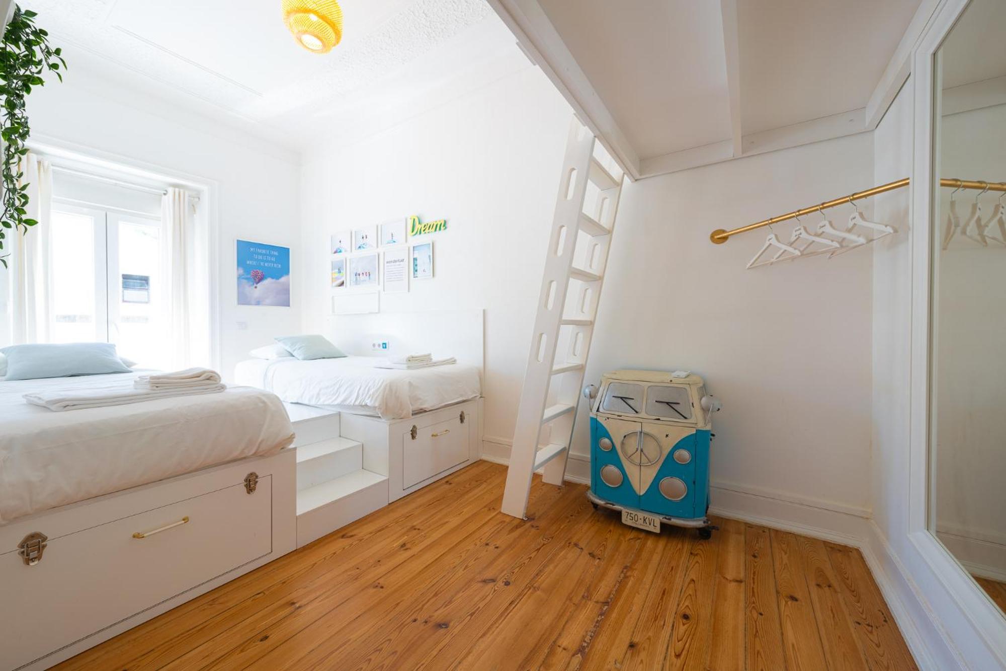 Wanderful Home - Travel Themed Apartment Lisboa Dış mekan fotoğraf